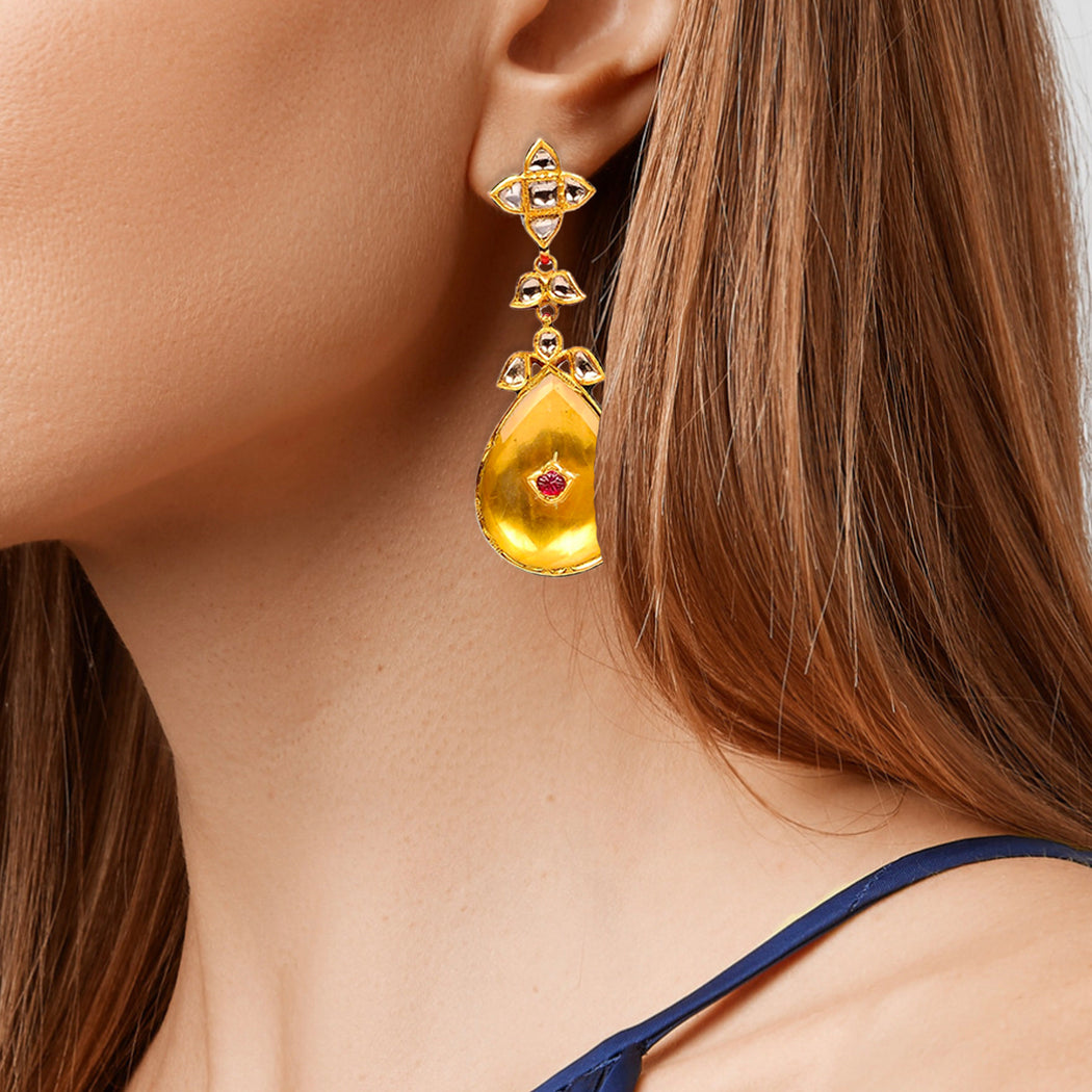 22K Gold Amina Earring