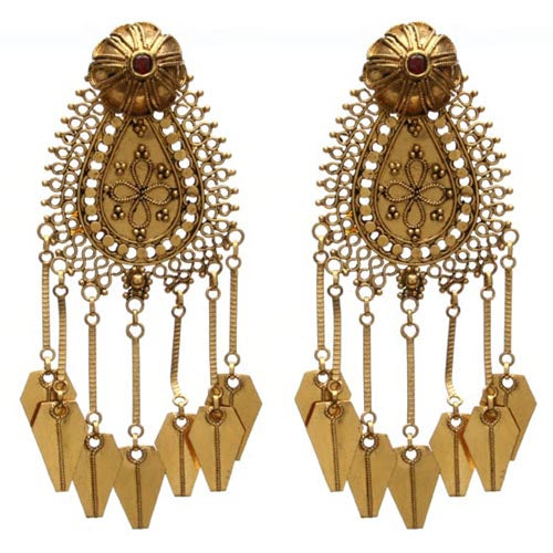 18k gold tassle earrings with rubies