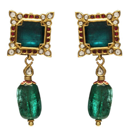 22k Gold square shaped emerald earring